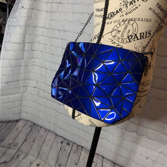 Fashion style shoulder bag - Picture 2 of 7